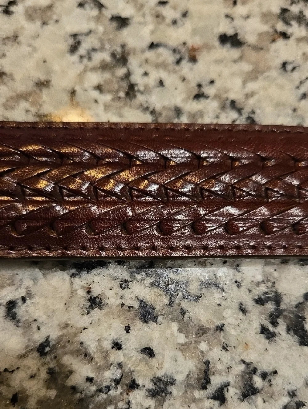 ONYX BY BRIGHTON VTG MEN'S GOLFER BELT.  LEATHER BRAIDED. SIZE 40.